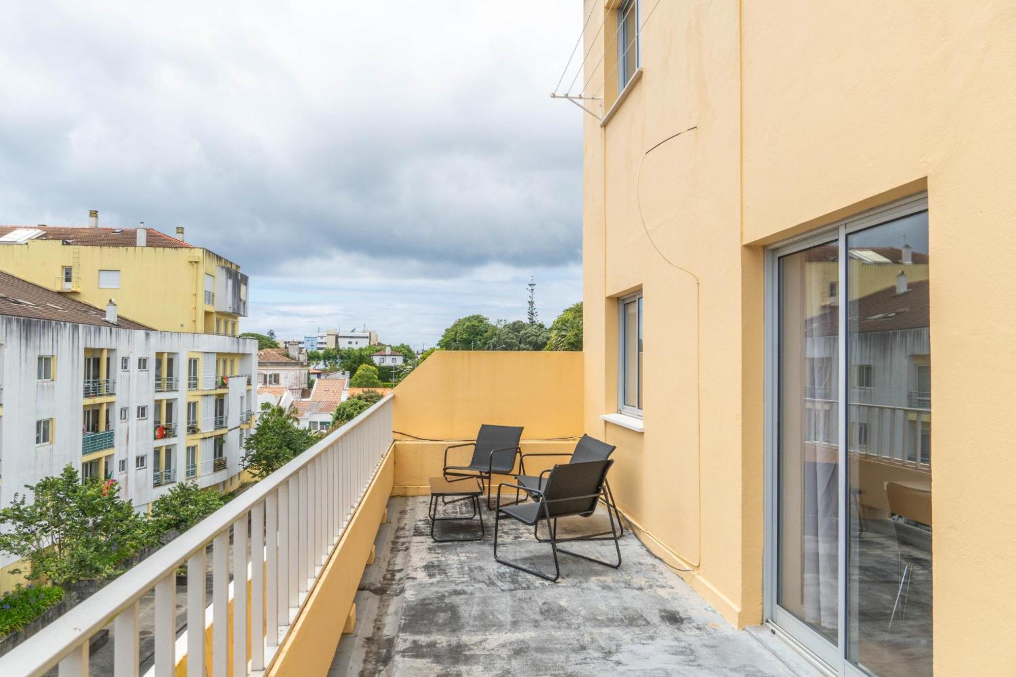 Apartamento Mae De Deus Понта Делгада Екстериор снимка